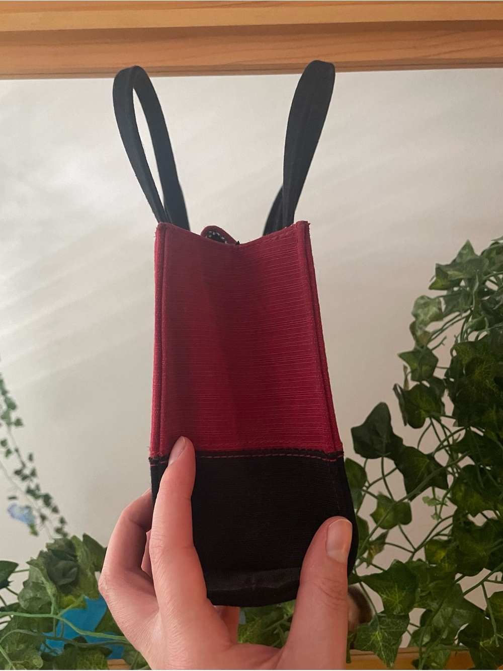 Color Block Handbag - Picture 5 of 9